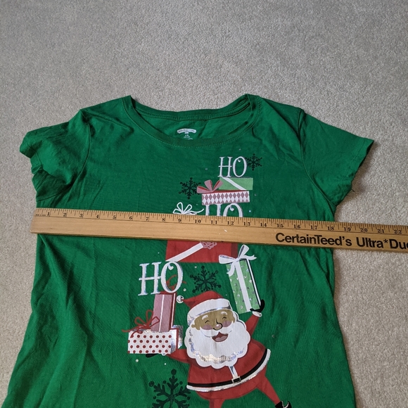 Green Ho Ho Ho Santa Clause Christmas T-shirt - Picture 4 of 11